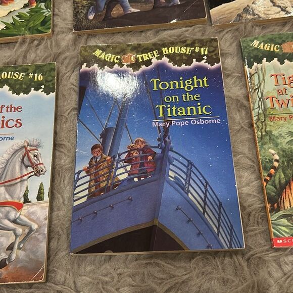 Scholastic magic tree house‎ set of 11 books - Picture 8 of 16